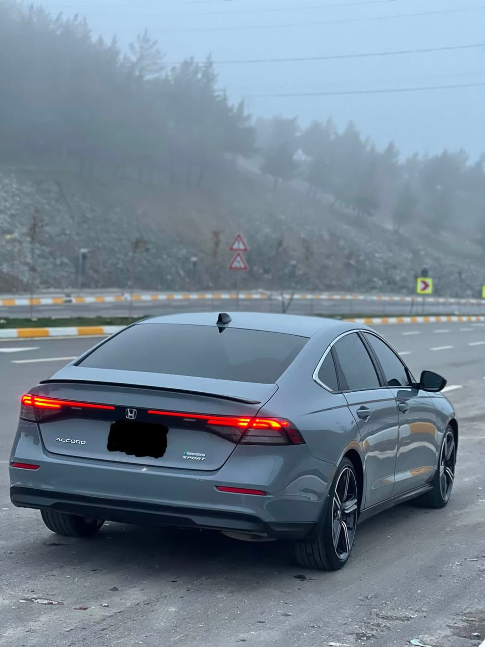 Honda accord sport 2023
184$ 🔥
سمنتی 
بوند صبغ جاملخ pdr
محرك 20L hybrid 
سلايد 
بسمه شغال 
اوتو هولد بريك بسمه 
٣ مود 
شاشة كبير 
كيج الكترونى 
رادار و كامير
*********** اربیل
