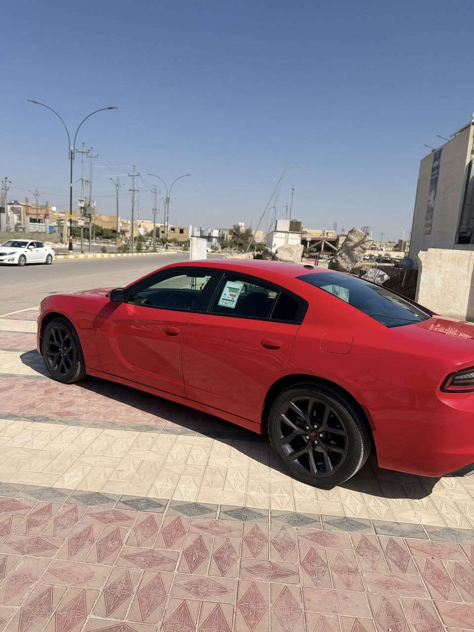 سلام عليكم جارجر اصل 2022 للبيع باسمي تريد تحويل تريد وكاله سياره جاهزه وجديده ماشه 55  حداديه كير محرك تبريد كفاله المكان ناصريه مركز شارع بغداد السعر  260 $وبيه مجال رقم الاهاتف ***********للاستفسار
