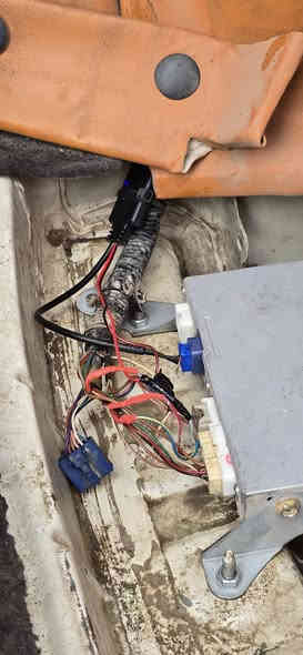 بلوتوث صوت 
نفس الصوت البلادي واضح وقوي 👑
 ينشد ملكة شاهينه ماجستا  ع TV 
ربط بلاد بدون تحوير فيشة و حار وبارد 
يوجد توصيل جميع محافظات العراق 
السعر 20. الف 
***********
مكاني الناصرية قضاء الشطره
