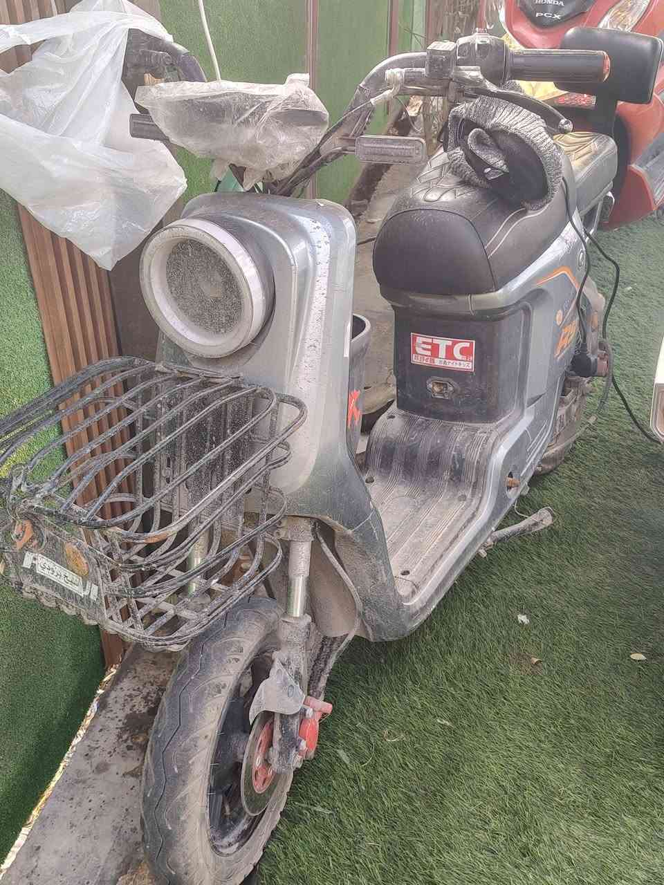 دراجة شحن للبيع المواصفات خاص الون رصاصي
السعر 350 الف
الرقم ***********
العنوان بغداد البلديات
