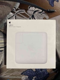 شاحن أبل • ٩٦W • أصلي