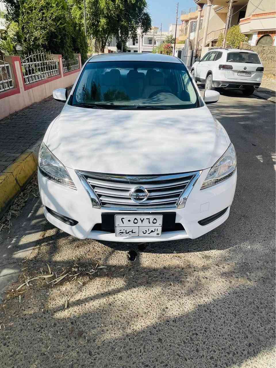 سلام عليكم  نيسان سنترا موديل 2016 خليجي 
محرك 16 مواصفات معروف طايرات جديد تاخم صدر جديد يعني ربع مصرف مابي  سيارة بدون قطرة صبغ 3 مكان بارد بي بدون فتح  كير او محرك ابشرط فقط كير مفتوح بس ابشرط خير من الله سيارة احلي من الصورة  سنوية  باقي ٩شهر  مامنتهي تحويل ابشرط مكاني بكركوك سعر 110وبي مجال ***********
*********** كركوك, العراق
