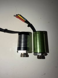 قطع غيار • للبيع • سعر بالخاص