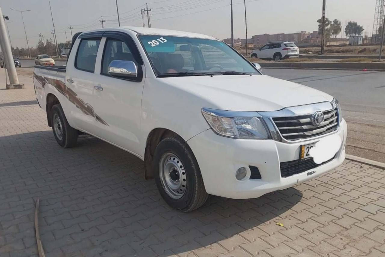 تۆیۆتا هایلۆکس 2013 
گێڕ و مەکینە ئەکسل تەقەو ڕەقەی بەشەرت 
هەمو گیانی بەشەرت 
سەنەوی نوێیە تا 2028 
چوار تایەی نوێی لەژێرە 
هیچ مەسرەفێکی تێدانیە 

سعر: لە کۆمێنت داوای بکە ڕاستەوخۆ بۆت دێت 📩 

سەیارە 10 پارچەی بۆیاخە 
کەمێک سەقفی هەیتی
بەس من بە وەرگەڕاوەی دەیفڕۆشم 

ژمارەی خاوەن سەیارە 
***********
