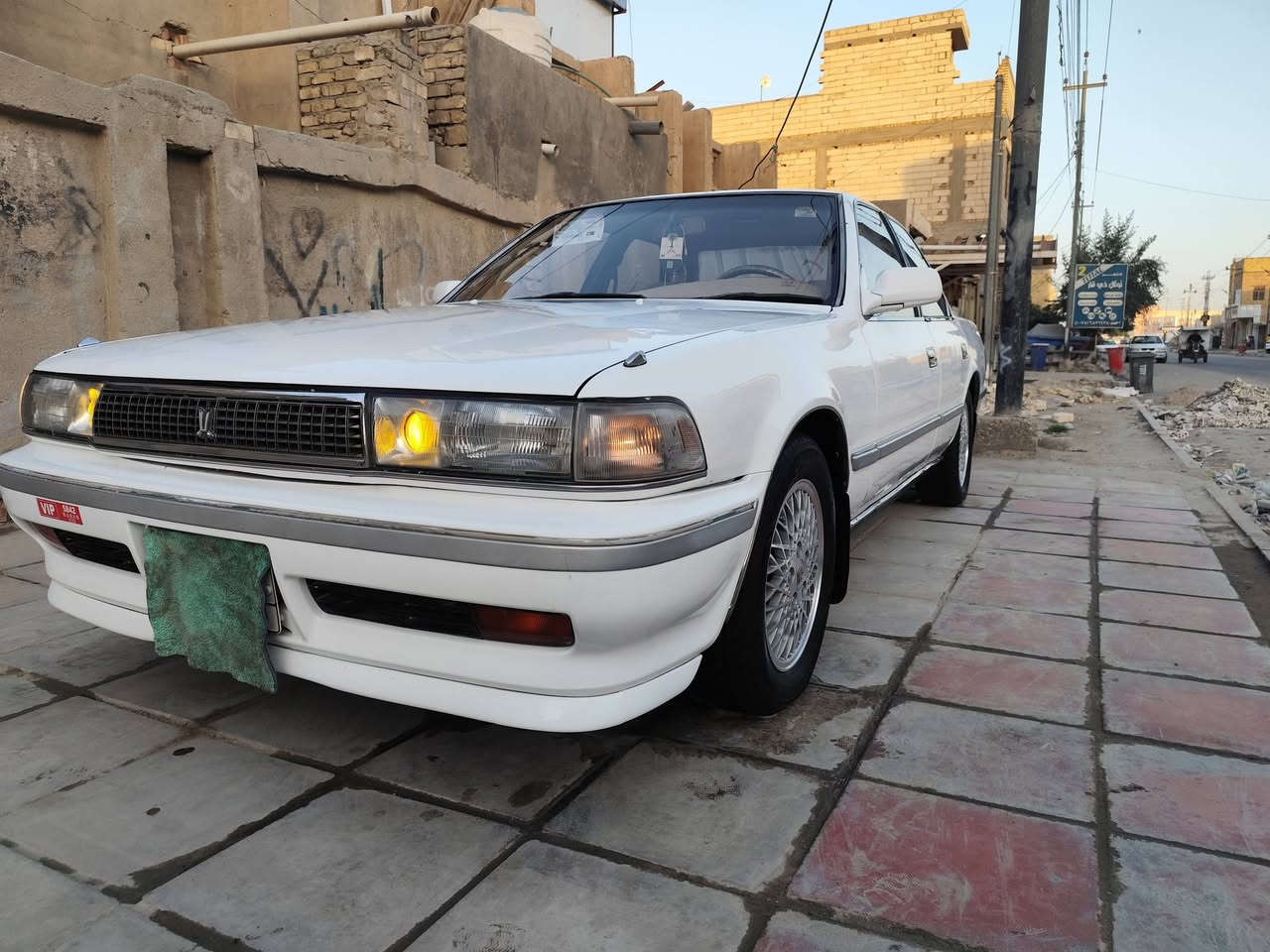 السلام عليكم كرستا مسطره موديل 91 رقم بصره مكفوله من الضربه والخياس والعيب الشرعي بيها رشات صبغ وليس صبغ عام مكينه ونجي گير ومكينه وحداديه وتخم تاير جديدات وخير من الله كهربائيات شغاله كلها السياره جديده السعر 58بيها مجال قليل للشراي عنوان السياره الناصريه الاستفسار ع الرقم 
***********
