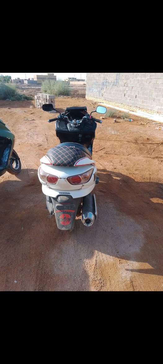 فورزه صفر 8 امناسبه العنوان الديوانية الحمزه الشرقي مكينه  ناعمه مامفتوحه بس الدراجه  بيه تنقيص بس ‏‪***********‬‏
