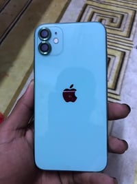 آيفون ١١ بطارية ٧٢ • آيفون ٧ بطارية مستبدلة • نضاف