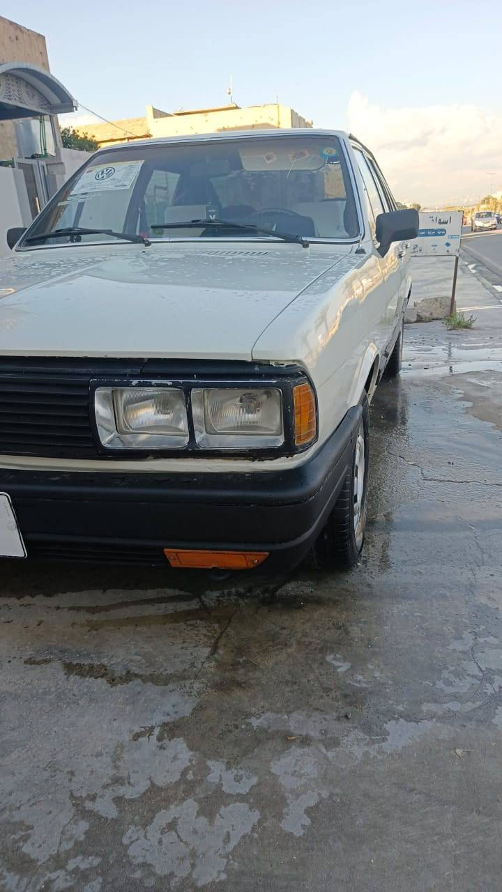 برازيلي موديل ١٩٨٧ محرك وكير شرط جديد باتري جديد صبغ صفحه جماليه بدون ضرر رقم نينوئ اجنبي شرط التحويل كابون بانزين بيها مسجل سماعات شريكه داخل نضيف وايرمنيه كلها شغاله طخمها جديد تبريد ثلج تتفيه نار تجي تشوف كدام العين السياره احلا من الصوره السعر ٣٦ وبيها مجال بصيط اتصل خاص ماجاوب وعيوني لك
*********** بي واتساب
