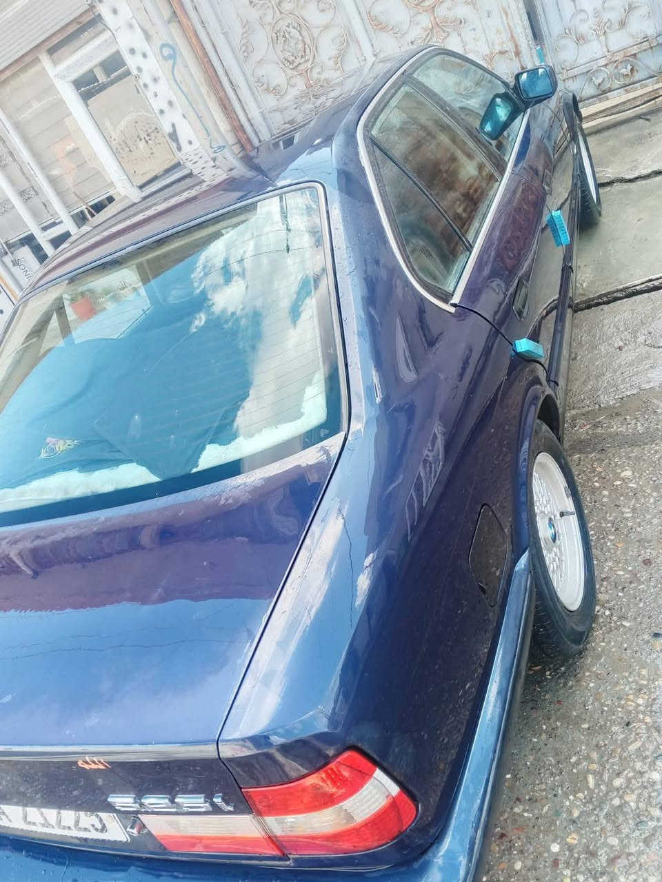 BMW 525 اصل وفصل 
لون ازرق غير محدد محرك 525 مفتوح گير اوتو موديل 1991 !سنوية لغاية 2031 بأسمي شرط التحويل والغرامات  بيها طخه بجامرلغ السايق الباقي مكفول ..كابون بانزين بيها 
مكان السياره كركوك 
السعر 57 وبيها مجال


**إذا كنت صاحب هذا الإعلان وتريد حذفه لأي سبب، رجاءا أرسل رسالة إلى الدعم الفني**