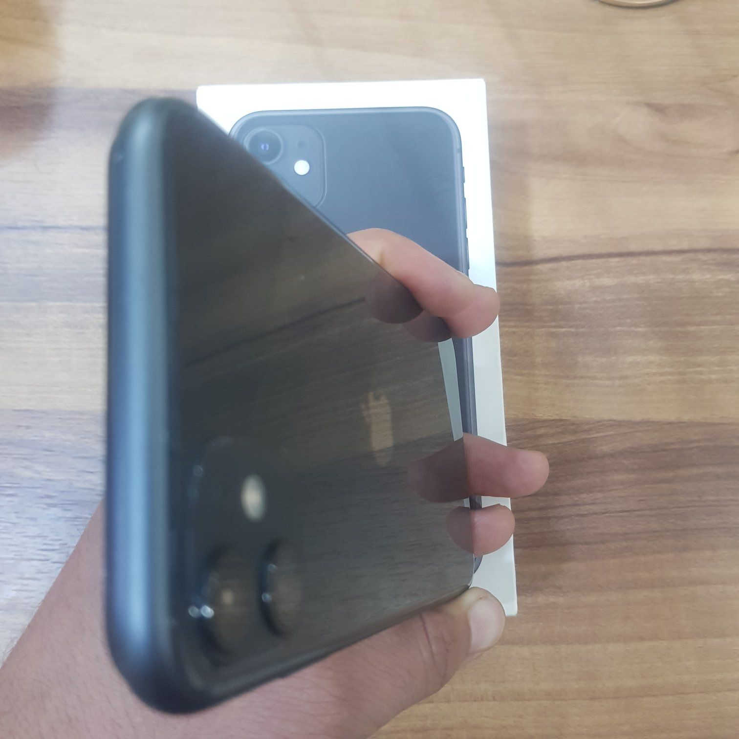 ايفون ١١تلفون نظيف جدا ممفتوح كامل ملحقاته كارتون شاحنه شرق اوسط بطاريه ٧٢صرف طبيعي ذاكرة ١٢٨كيكا مكاني ميسان


**إذا كنت صاحب هذا الإعلان وتريد حذفه لأي سبب، رجاءا أرسل رسالة إلى الدعم الفني**