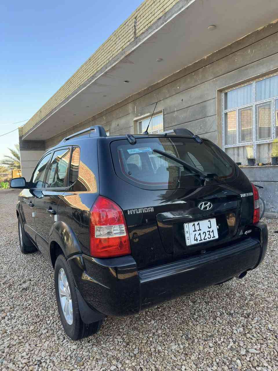 سلام عليكم توسان موديل ٢٠٠٩كوري  مكينه دوش رقم بغداد جديد مداور ثاني يوم  تخم تاير تبريد ثلج شاشه السياره كفاله عامه مثل ما واضح بل سونار 
١٢٥وبيه مجال بسيط
***********
