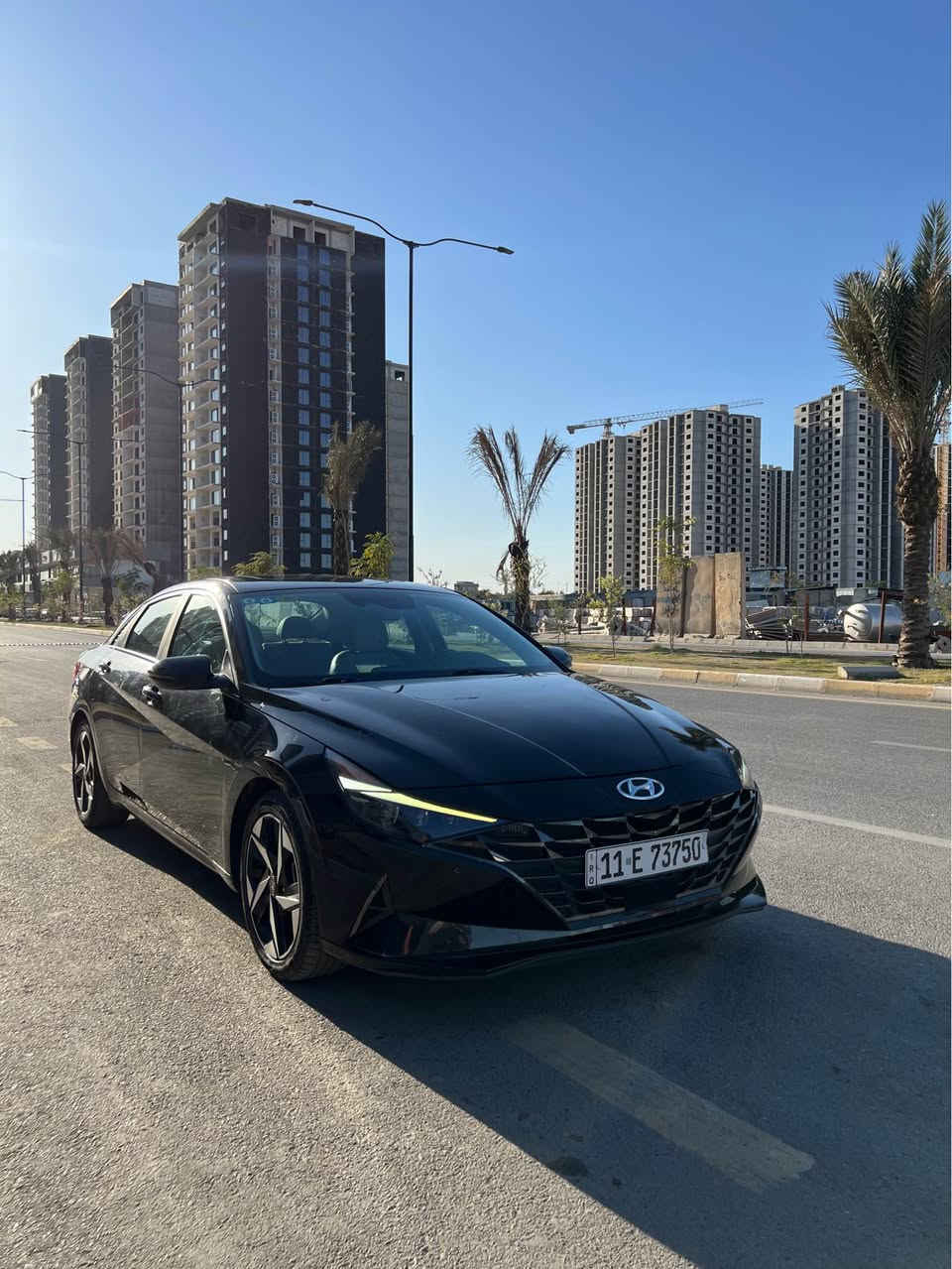 النترا 23 هايبرد للبيع فول مواصفات فتحه بانوراما كشنات كهرباء وتدفئه وتبريد حادثها بسيط جدا ايرباگات سليمه رقم الشاصي موجود بالصور 
***********
مطلوب 157 بغداد, العراق
