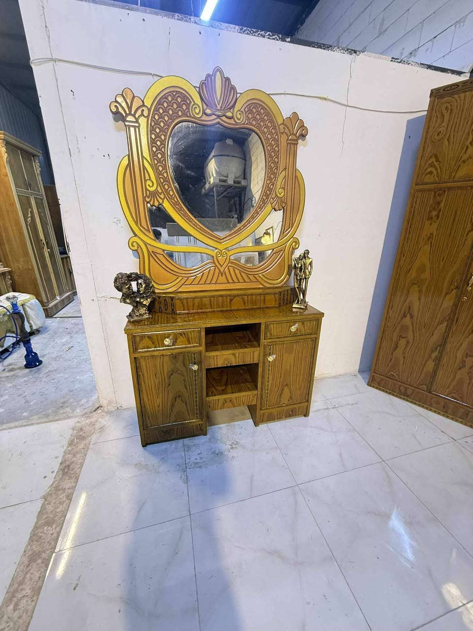 غرفه نوم للبيع التواصل على الخاص


**إذا كنت صاحب هذا الإعلان وتريد حذفه لأي سبب، رجاءا أرسل رسالة إلى الدعم الفني**