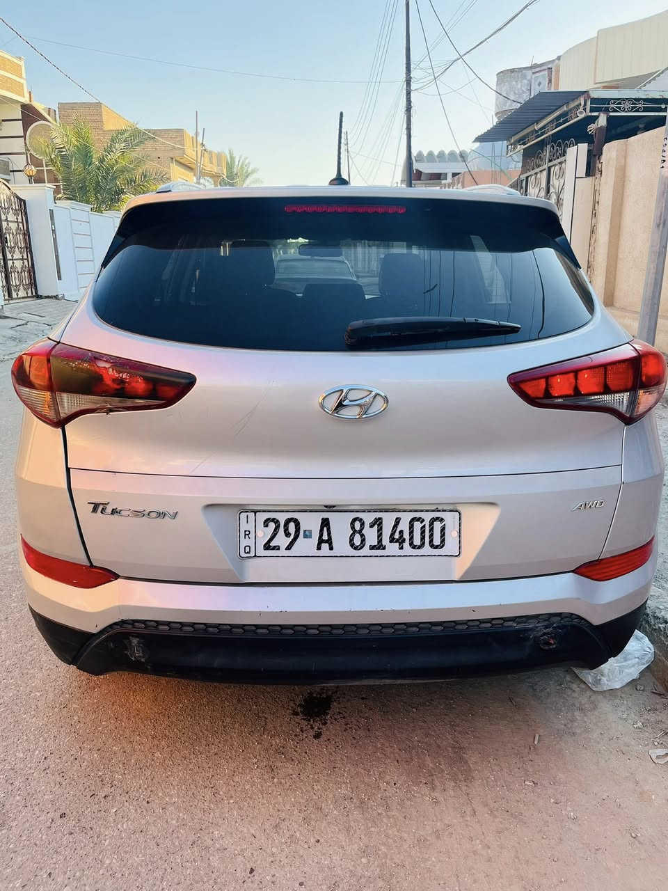 السلام عليكم توسان وارد امريكي 2016 محرك 2400جي داي محرك وكير مكفولات تخم تاير صدر كله جديد رقم واسط سنويه ال 29 السونار مرفق بلمنشور المكان واسط الصويره السعر 132$ لاستفسار ***********
