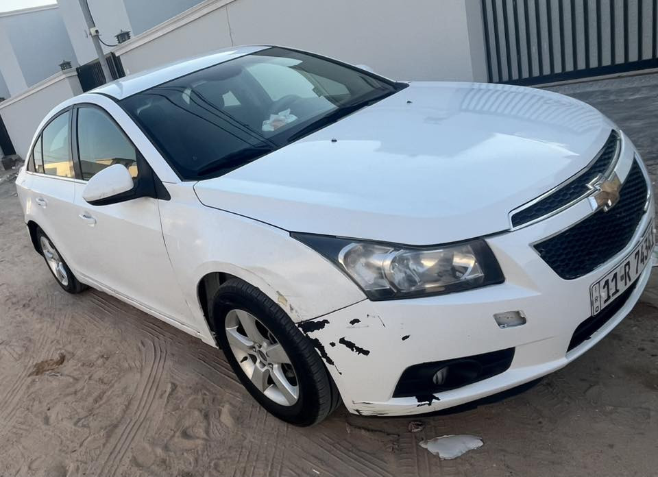 شوفر كروز ٢٠١٢ السعر ٨٠  رقم بغداد السيارة حزام ***********
