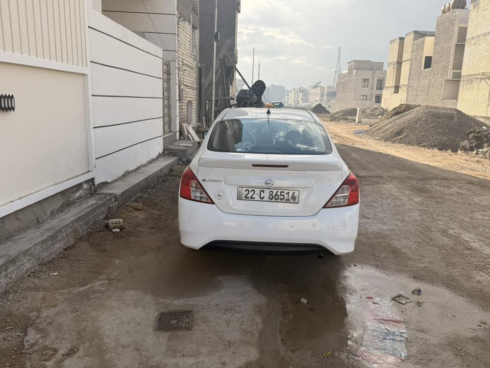 نيسان صني هندي رقم اربيل سياره وكله باسمي موديل 2023 
سياره  سعرها 120 وبيه مجال حك الجيه مكفوله كفاله عامه مكانهه بغداد حي النصر تواصل واتساب ***********
