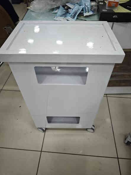 توفرت  الان  تروليات  طبية  باشكال  مختلفة 
تحتوي   مآخذ  كهرباء     وبسعر  منافس 
***********
