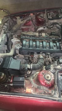 بي ام 520سياره ابيعها حديده  بدون رقم  الي يريدها كامله او يريدها تفصي...