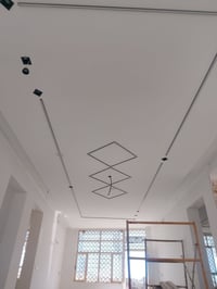 ديكورات داخلية وخارجية • جبس • ورق جدران