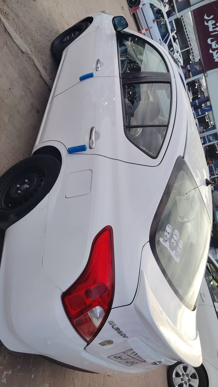 صني هندي للبيع بليته زركه مديل 22 مكفوله بيه بس بارد شويه شوف العين سنويه ماساقطه سعر١٠٩ وبيه مجال *********** مكاني نجف
