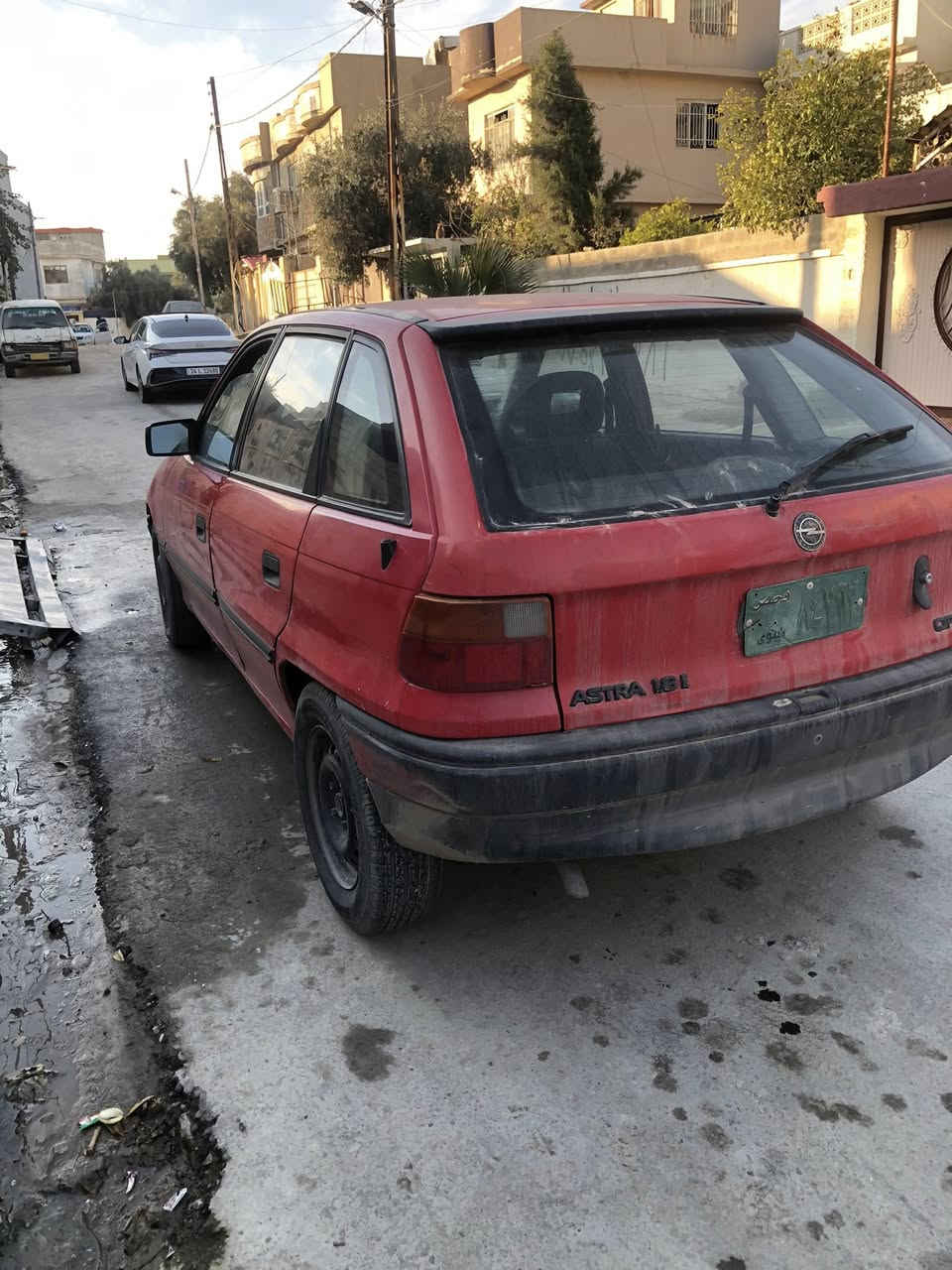 استرا موديل92 سلايت قفل مركزي داخل اسود  قطعه وحدة صبغ جاملغ امامي صفحه السائق بدون ضرر او دواخل رقم فحص
السعر40$
تواصل فقط
***********
