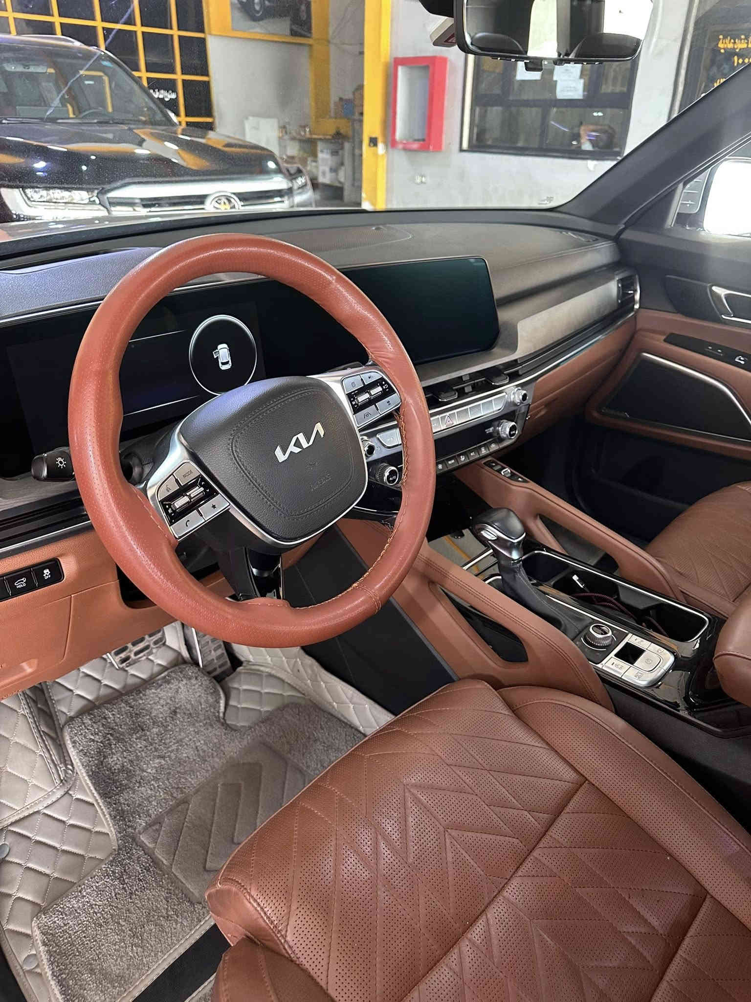 تلورايد ٢٠٢٣ فول مواصفات  اكس برو برستيج   فتحتين تبريد تدفئه مقاعد. مساج   وغيرها من المواصفات الكثيره 
ماشيه٢٤ حادث  خلفي  بدون ايرباك كما موضح في الصور. السعر ٣٢ المكان الكاظميه 
***********
