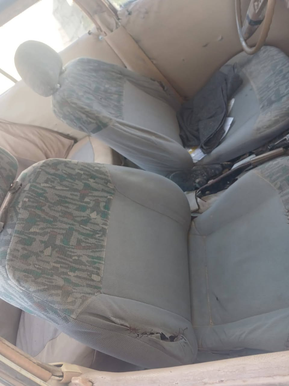 السلام عليكم. 
كرونا موديل 81
تخم تاير 
اكسل وكير جديد 
غرفتها حلوة 
سيارة جاهزة بس مكينتها بيها تنقيص 
رقم صدامي صلاح الدين السيارة بيها تحويل
العنوان: صلاح الدين 
السعر:12وبيها حك الجيه 
ترهم بيع ومراوس
للأستفسار: ***********
***********
