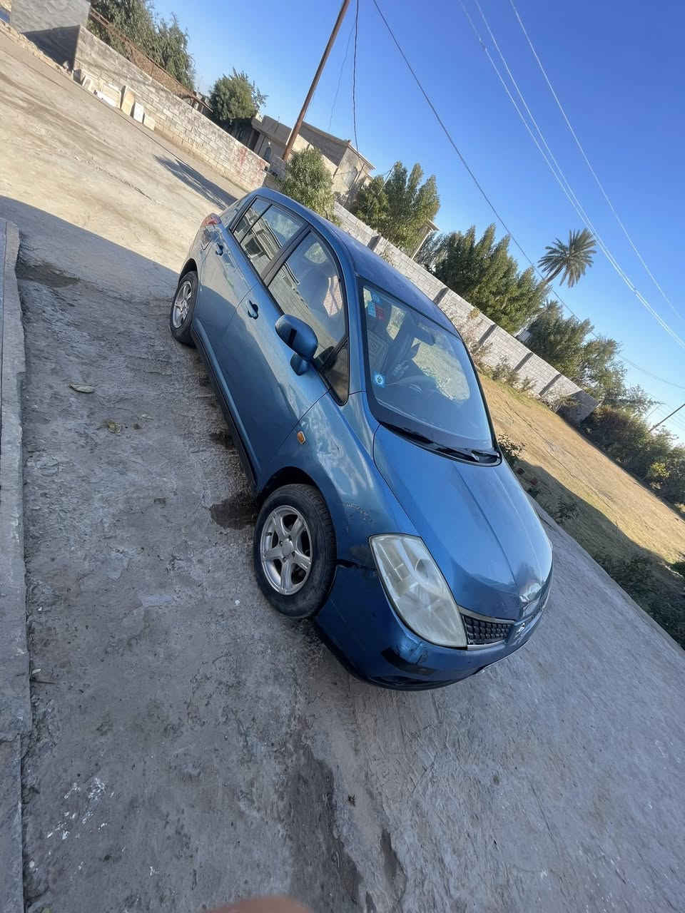 نيسان تيدا 2007 سياره بلاديه بدون حادث بيها جراد سياره جاهزه فقط تبريد يحتاجله غاز الكهربائيات كلها شغاله مكاني بغداد ابو غريب 
*********** 
السعر ٦٥
