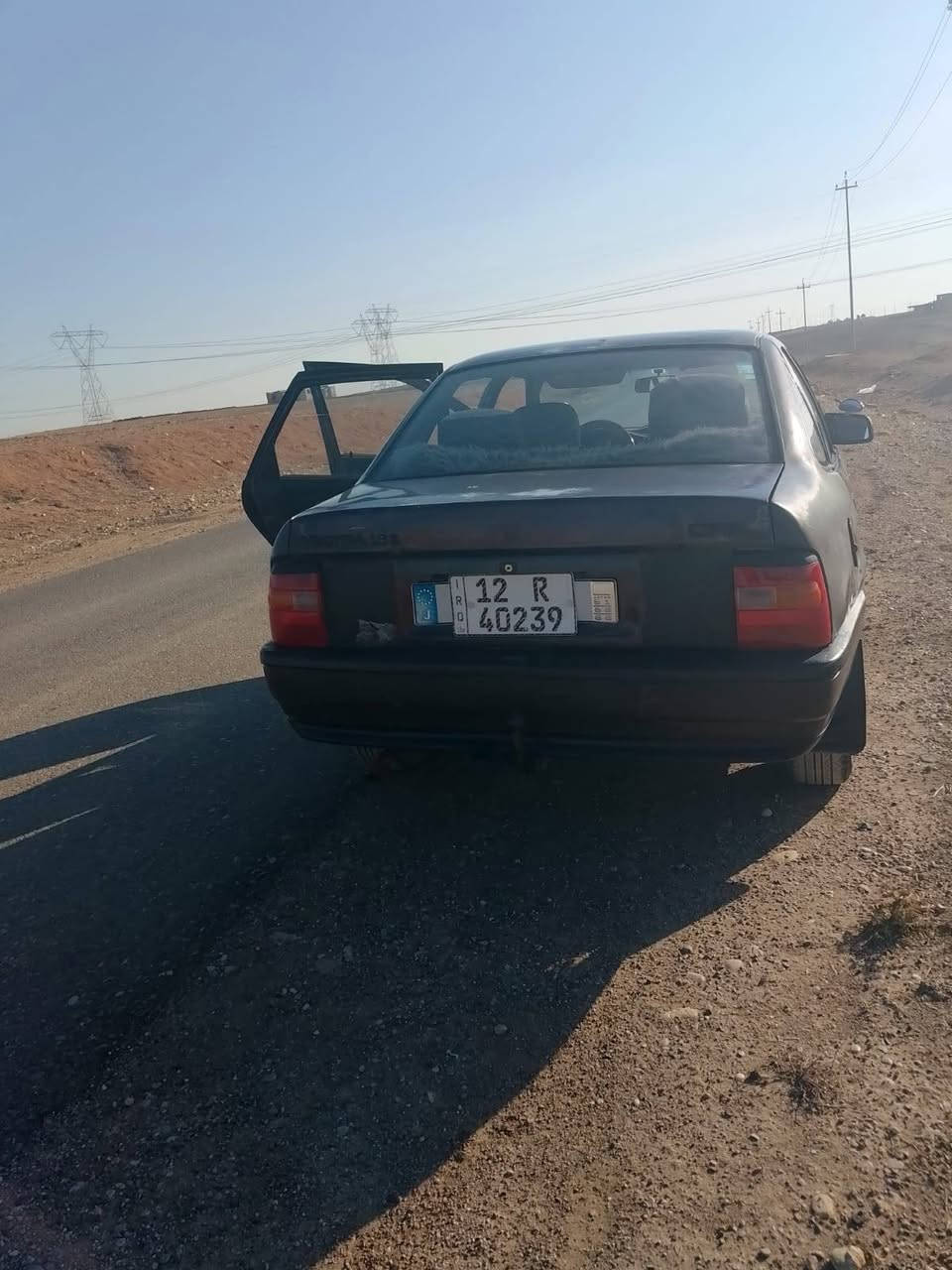 للبيع فكتره حجم ١٨ لون بيذنجاني وضع شركه فقط مصلح دواير ودوسات كير محرك شرط للعلم بيها ضربه بلبك لايت مال الصندوك معدله علبارد موديل ٩٢ رقم دولي مسطره كوبون بانزين السعر 40ورقة وبيها مجال رقم موبايل ***********
