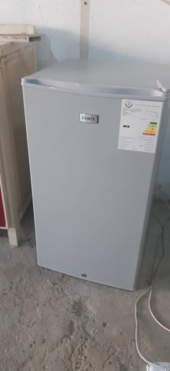 اثاث جديد ومستخدم موقع بغداد دوره داخل شقق صحه مزاد ابو علي يوجد توصيل *********** وتساب بغداد, العراق
