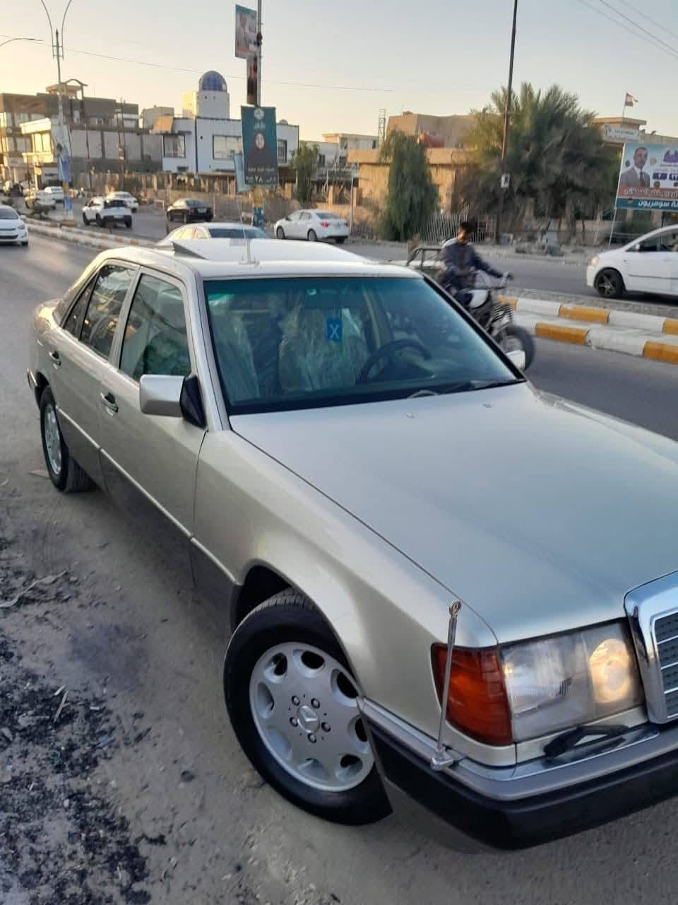 السلام عليكم مارسدس دب موديل 89 سياره بالجيس بدون اي ضربه صبغ عام تبريد ثلج حداديه جديده مكاني بغداد ***********
