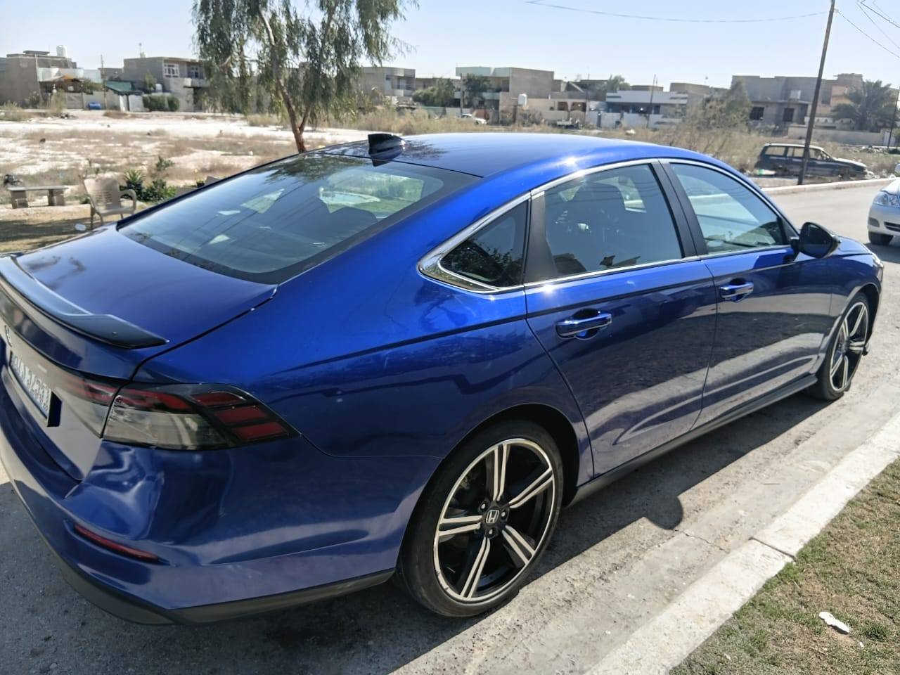 هوندا اكورد هايبرد موديل 24 مواصفات سبورت Leبدون ايرباك ترقيم جديد بغداد سنويه بسمي شرط تحويل سعر 175 بيه مجال ***********
