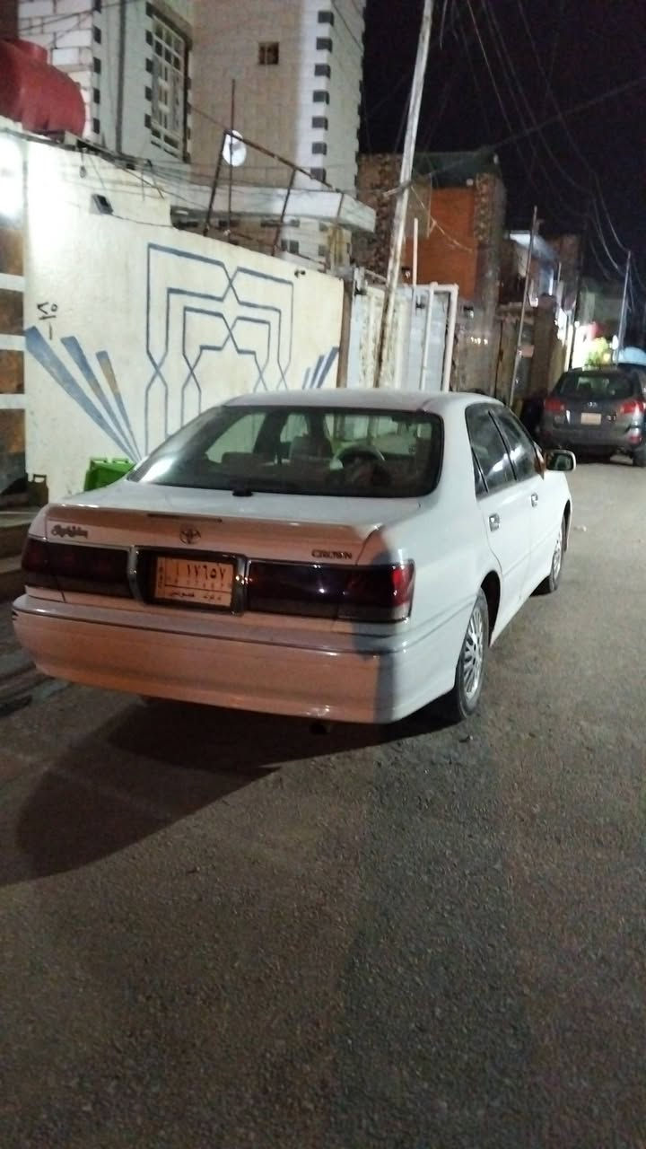 سلام عليكم ملكه للبيع او مراوس حسب القناعه كريستال أصل دكمتين ديفور زغير بيه كص قماره سياره نضيفه حداديه جديده تايرات جديده مكان السياره نجف سعر عل خاص او اتصال ***********
