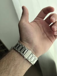 Hanowa • مينا أزرق • نافذة التاريخ