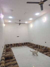 بسم الله الرحمن الرحيم سلام عليكم . بيت للبيع 200متر طابقين صب كونكريت...