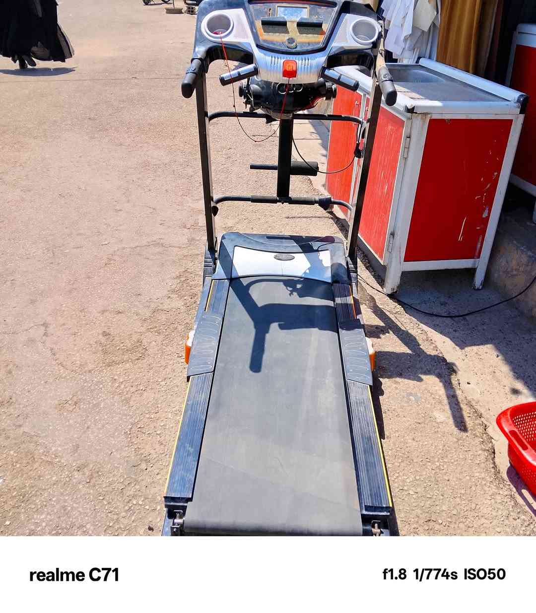 بيع مستعجل شغال السعر،١٠٠،،،،***********
