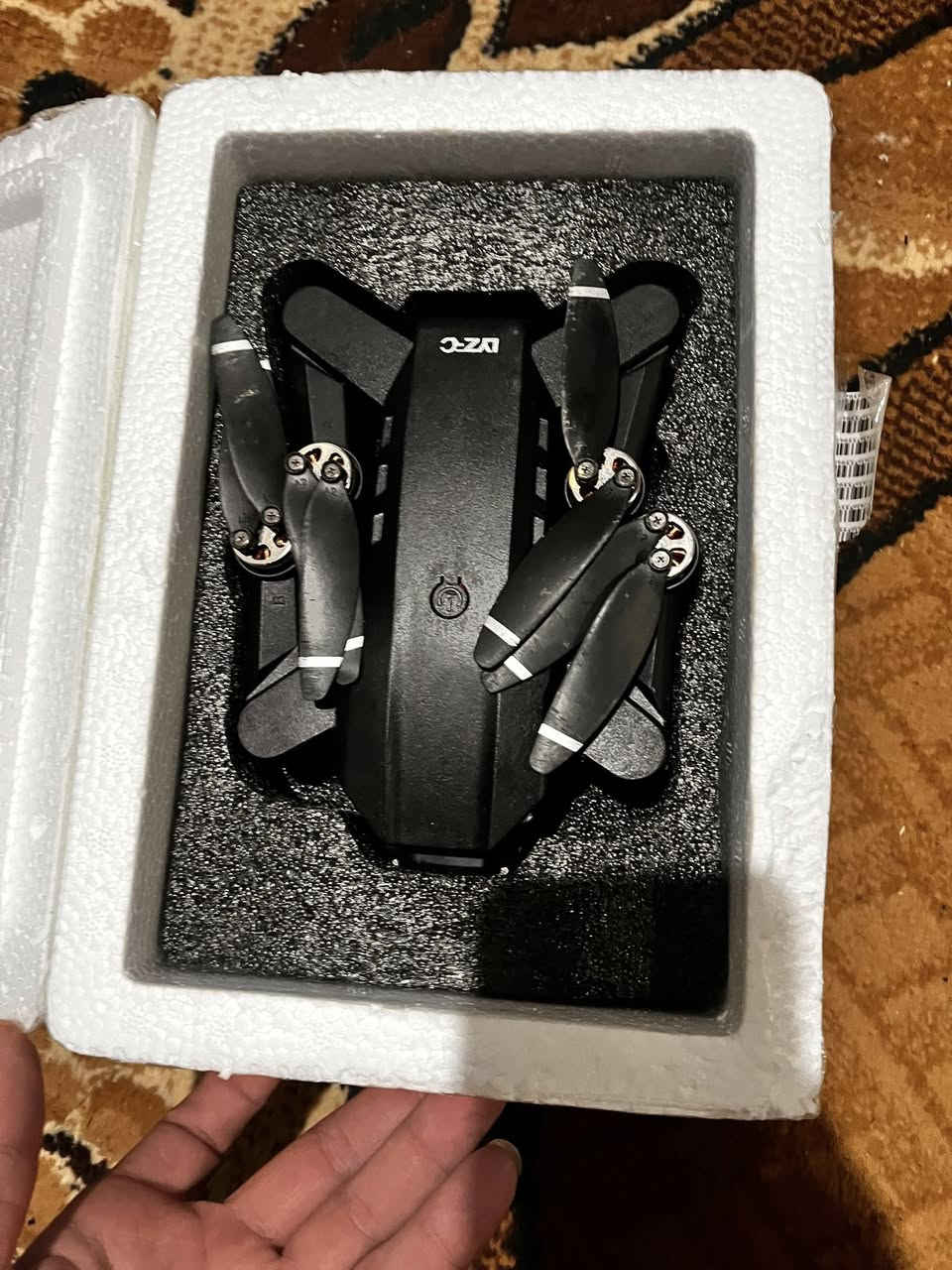 درون للبيع L900pro مستخدم سبوع نضيف جد
كاميرا 4K مزدوجه فوق تحت متحركه

وقت طيران حوالي 15-20 دقيقه

خاصيه رجوع تلقاني في حال خلص شحن + GPS

أا الارتفاع يصل حوالي 120 - 100متر
المدى حوالي 300 إلى 1200 متر

محتويات
بطاريه1
جوستك
شاحن
ريش حتياط
الضرر مثل ما واضح فقط ريشتين بسيط
مكاني نينوى
السعر 40 الف 
توصيل ماعندي ❌


**إذا كنت صاحب هذا الإعلان وتريد حذفه لأي سبب، رجاءا أرسل رسالة إلى الدعم الفني**