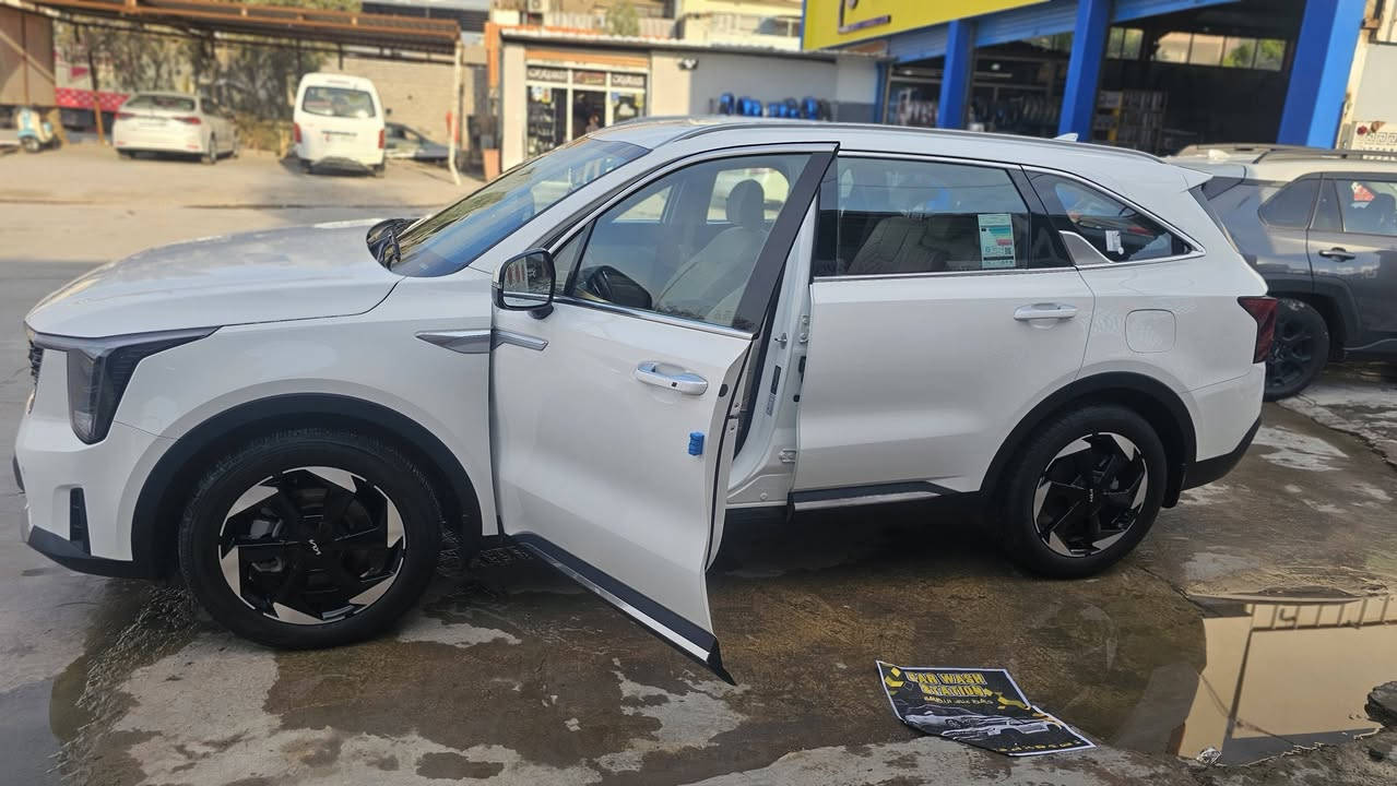 السلام عليكم
سورينتو (٢٠٢٤) خليجي مكفولة مكينة ( ٦ سلندر ) ماشية ( ٥٧ ألف)   سيارة حلوة متصرف عليها دينار ، ألسعر ٣٢٥ ورقة وبيها مجال ، مكان السيارة ديالى _ بعقوبة

للأستفسار / ***********
