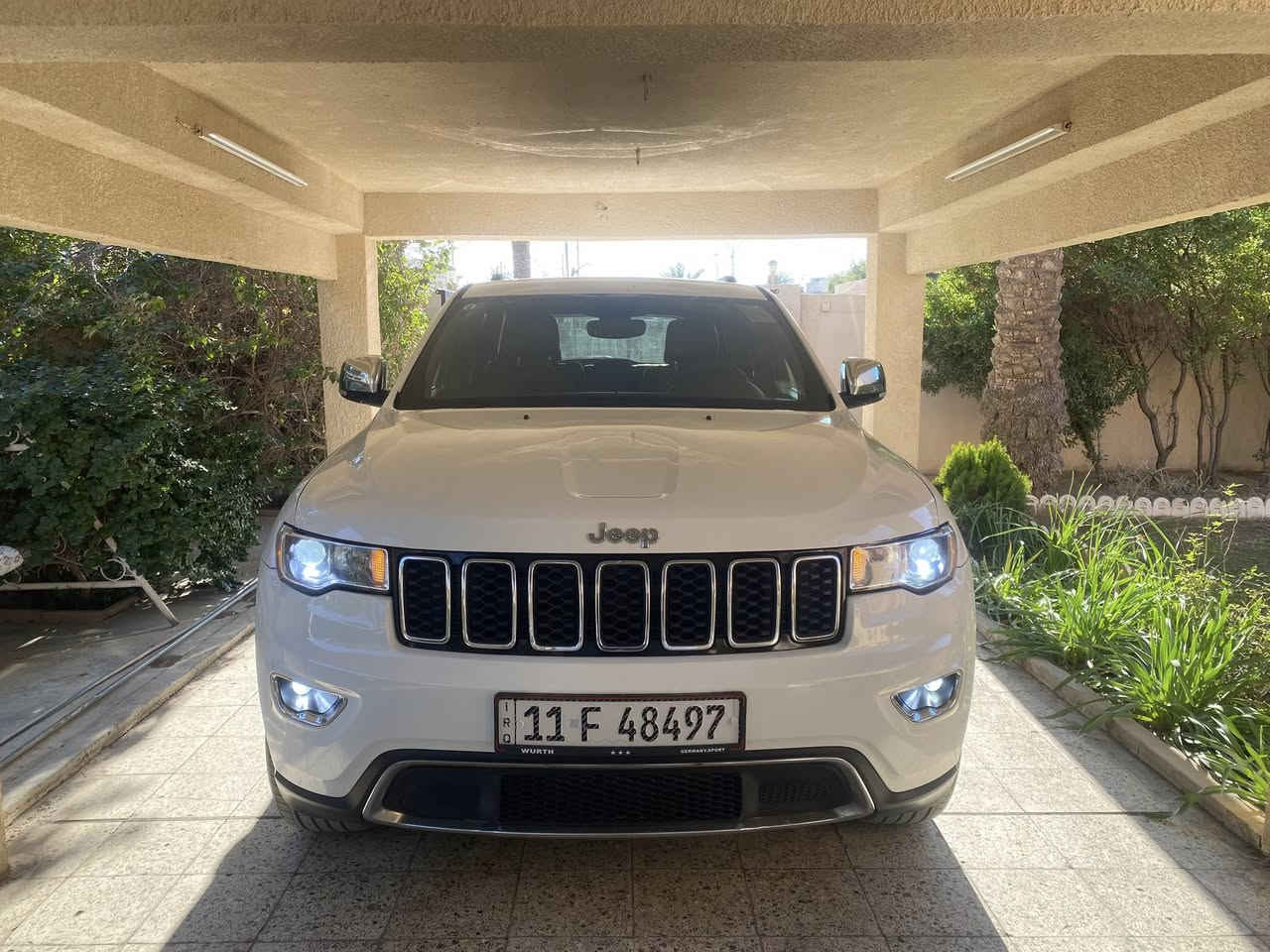 جيب لمتد موديل 2020 المكان تكريت 
وارد امريكي ضررها كلش بسيط وموضح بالمنشور
رقم بغداد الجديد + هزة جديدة 
 سنوية 2031
 المحرك : V6.  3.6L 
العداد : 80 الف mi
السيارة حيل نظيفة
تاير جديد + باتري جديد
كير و محرك بشرط
  
المواصفات
* نظام سبورت + ايكو اقتصادي
* 4❌4  ماوس أربع أنظمة قياده
* نظام GBS ملاحه
* اطفاء المحرك عند الوقوف
* نقطة عمياء بالمري الجانبية 
* مري قلاب + هيتر
* تعتيم بالمرايا الوسطيه + الجانبية
* اشاير بالمري
* ويل كب بلاك  18  
* كاميرة + شاشه كبيره
*  لايت زنون عالي ناصي +بلاجكتور زنون
* دخول ذكي
* تشغيل عن بعد 
* الصندوق كهربائي
* حساسات خلفية
* تبريد امامي خلفي ثلچ مناخ منفصل
* تدفئة كشنات +تدفئة بالستيرن 
*  كشنات الامامي كهربائي+ خزن ميموري
* فتحة سقف
* توقف ذاتي من ترجع عالبگ
* مثبت سرعة .
.:: السعر  282 $ بيها مجال
للأستفسار  مكان السيارة تكريت
***********

***********
