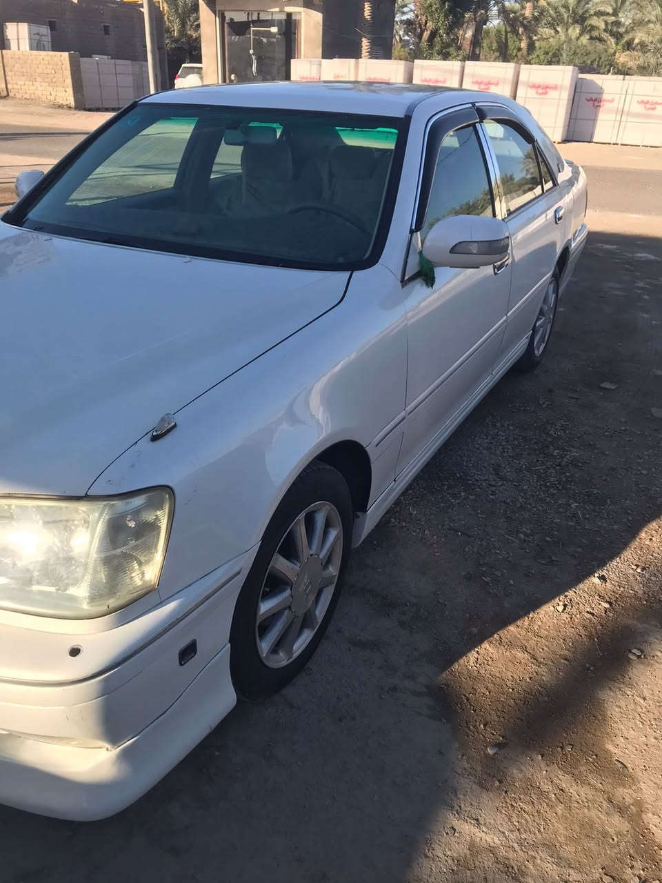 سلام عليكم
جنون البيع 1999 قرار 48 / سياره فول ما عده فتحه 4 دكم ثلاجه تبريد قطعتين /برده خلفيه / حداده 100%90/ تخم تاير / رقم بصره / بسمي  
البصره قضاء المدينه  
سعر 138 بيه مجال حل جيه 
رقم الهاتف /***********51
