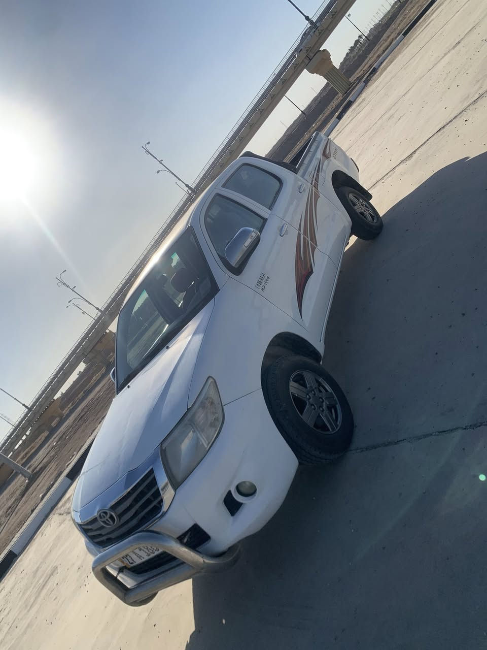 سلام عليكم أخي المتابع اقرأ التفاصيل كلشي مذكور يمك بل منشور :: للبيع فلاونزه هايلوكس (بأسمي) موديل (2014) رقم ذي قار إنكليزي كير مكينه جدد المكينه جديده على وضع كيرعادي الشركه لاتبخير ولا تنقيص ولا فتح بلاد تبريد ثلج حداده جديده السياره ستخدام شخصي بيها تقسيم البونيد فقط مكفوله من الصبغ والضربه القويه تحويل مباشر العنوان بصره للستفسار اكثر هاتف (***********) يوجد واتساب الشراي يتصل ويخدمته (السعر 180) بيها حق التوجيب  مجال كلش قليل (***********)
