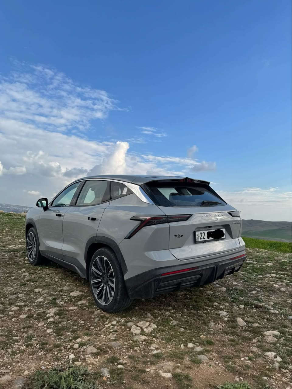 JETOUR DASHING  2024
سياره كه سفري شريكه هارلمه زه مانه 50000kmرويشتوه سياره كه بي سبوغه ته نها 2جي كجكه ي ppr هه يه  ماكينه 1.6 فول ماسفات ره نكي جيمه نتوي سعريش 160مه جال
*********** أربيل, العراق
