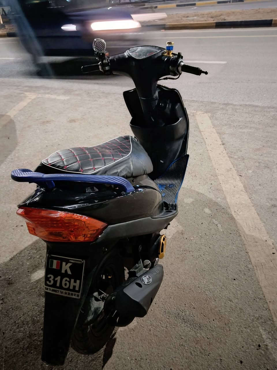 السلام عليكم دراجة ماكس عدلة للبيع شغاله سلف هندر مكينه لاتنقيص لاتبخير ناعمة شلعة ومعدل كهربائيات شغالة لايت زنون كيج بانزين شغال دبلات شغاله استاند صفح تزويد افلاوين تزويد عمبار تزويد دراجه كاملة السعر 475العنوان اديالئ التحرير الرقم ***********
