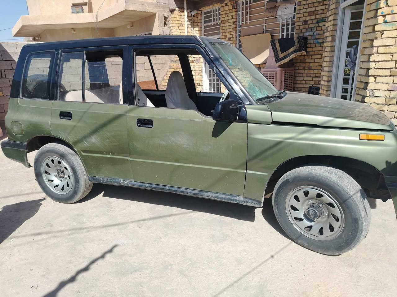 لبيع موديل ٩٤ رقم بقداد صدامي رعيه موجود سعر30 ***********
