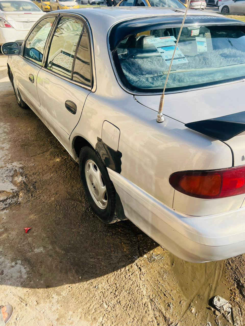 سوناتا مديل ١٩٩٣ محرك ٢٠٠٠ گير أوتوماتيك سيارة گشرهة نضيف وجاهزة من كل شيء رقم بغداد انگليزي مشروع وطني سعرها ٥٠ ورقة رقم الهاتف *********** عنواني بغداد حي البنوگ
