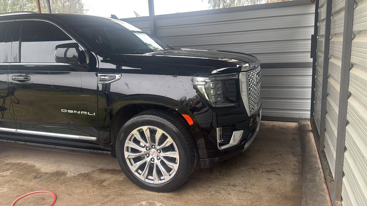 السلام عليكم اخوان للبيع او مراوس سيارة رخيصة لان محتاج فلوس 

السعر 435$
وبيهه مجال 
سياره جديده جداً

جي ام سي يوكن دينالي 2021 وارد امريكي حادث جدا بسيط جاملغ امامي مصلح بارد وتبديل بنيد اصلي وبدون ايرباك وبدون شواصي شرط

السياره دخول جديد كتاب ضباط تتحول بنفس الوقت إلى أسم المشتري علما

ماشيه 83 الف
مواصفاتها الدينالي معروفه 

3 شاشات 
بانوراما 
داتاشو
دوس كهرباء
جنطه شفط
بصمه تشغيل وابواب
ودخول ذكي
كشن حار بارد
رادار امامي
نقط عمياء جانبي 
٥ كامرات
وبعد بيهه مواصفات متخلص
مكان سياره بغداد 
***********
