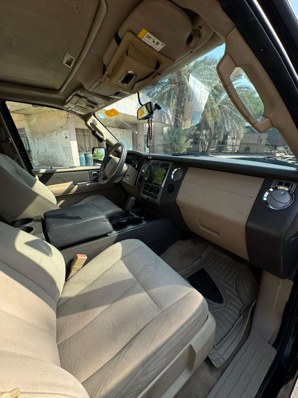 السلام عليكم
بيع او مراوس ( دورنكو ، لاريدو ) هيمي 

Ford expedition

فورد اكبسدشن 

2012 limited 

خليجي نيڤا فئه ليمتد فول مواصفات 

محرك 5400

المواصفات :

حساسات خلفي 

مري شفط

سلايد روف 

كشنات أمامي كهربائية 

تبريد 3 قطع

دواخل بيجي 

دواسات بانزين وبريك تنزل وتنرفع كهرباء 

كامره خلفيه دوسات

ويل كروم حجم 20

جامات الصف الثالث كهربائي 

صدر امامي خلفي جديد 

تخم تايرات جدد 

ادامه منضومه البانزين كلهة جديد 

—————————————

السياره كلش حلوه وما بيها اي نقص 
السعر 155 وبيه مجال 

رقم سليمانيه باسمي تحويل ثاني يوم

مكاني بغداد الشعب ***********
