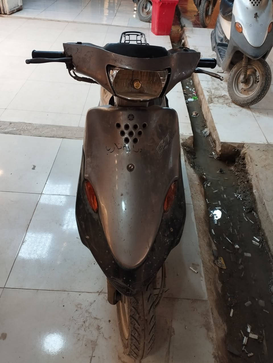 السلام عليكم دراجه للبيع مفتوحه مره وحده السعر 225وبيه مجال التواصل ***********
