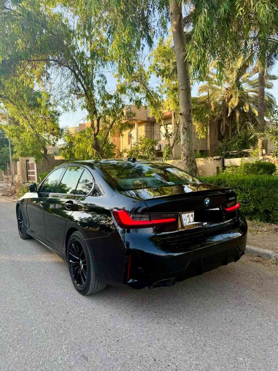 السلام عليكم

للبيع فقط بدون مراوس 

BMW 330i 

موديل 2023 شاشة متصلة

محرك b48 2000cc twin power turbo 

ماشية  45 الف كيلو فقط

دعاميات m kit 

داخل احمر مميز

السيارة صفر مسج بدون اي نقص

بنيد مبدل نفس اللون والجامرلوغ صبغ ايرباك راجع سيستم 

مكان السيارة ديالى بعقوبة 

للاستفسار *********** بعقوبة, ديالى
