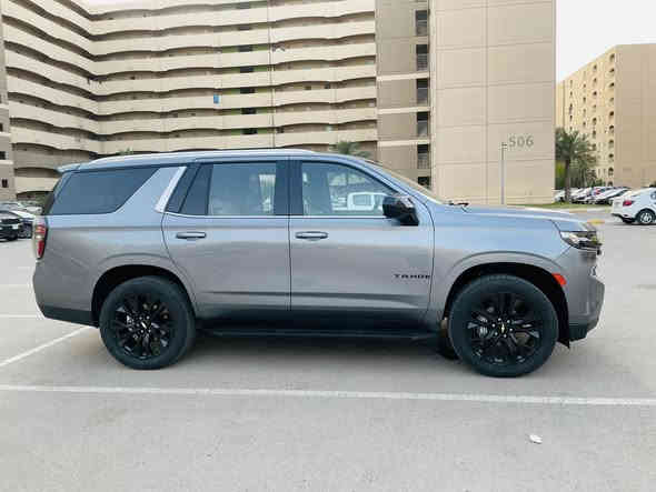 السلام عليكم 
تاهو موديل 22 
وارد امريكي 
ضرر بابتين يمنه 
ماشيه 62 الف ميل 
5 الاف ميل بالعراق فقط 
رقم وسنويه جديده 
هزتها مخلصانه 
بأسمي تحويل مباشر 
السعر 40500 
4 دفاتر و 5 اوراق 
للأتصال ***********
